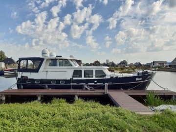 3x slm550   steigerlamp   bolder en verlichting   steiger   jacht   schip   boot   aanmeren   afmeren