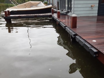 9x steiger   fenders   stootrand   spotjes   meerpalen verlicht