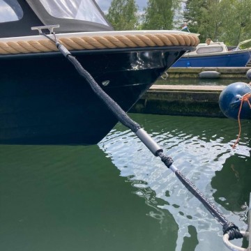 Flex rope flexibele landvast met lus   aanmeren   afmeren   boot sloep plezierjacht   haven