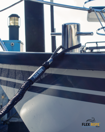 Flex rope zwart   flexibele landvast met lussen   aanmeren   afmeren   boot sloep plezierjacht   aanlegsteiger   landvasten