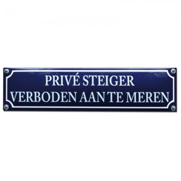 Prive steiger verboden aan te meren