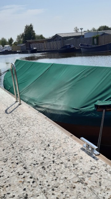 Rvs kadebeugel   instapsteun steiger   rvs bolder schuin gepolijst