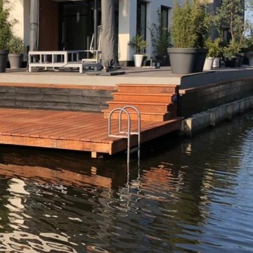 Rvs zwemtrap   steiger trap   zwem ladder   geborstelde buis   5 treden