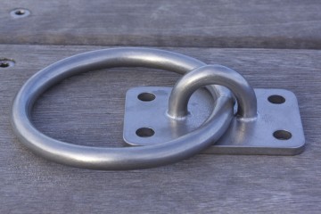 Rvs316 afmeerring   groot   steiger ring   ss   rvs ring   aanleggen 1