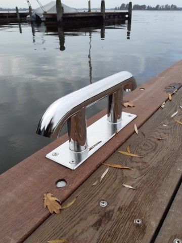 Slm550 steigerlamp bolder rvs kikker boot lamp tuinverlichting steiger vlonder landvast aanmeren vastleggen