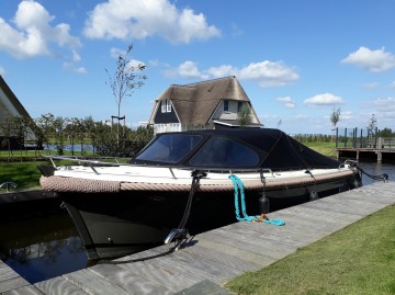 Sloep   insteekhaven   bolders   rvs   verlichting   vlonder   aanleggen