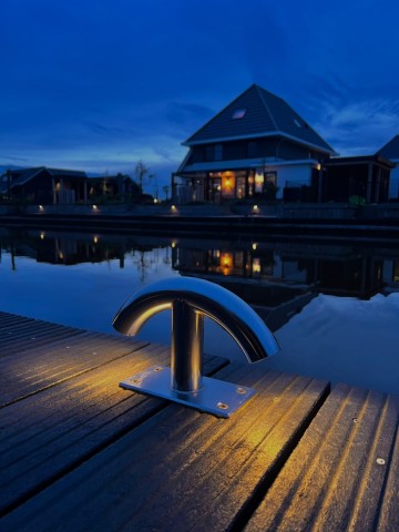 Steigerlamp slm150   rvs   bolderlamp   bolder verlichting   steiger   aanlegsteiger   vlonder terras lamp   led steigerverlichting   vlonderlamp   vlonderverlichting