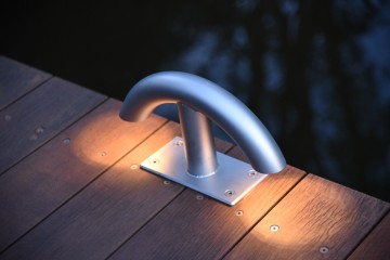 Steigerverlichting   steigerlamp slm250   gepareld  verlichting op aanlegsteiger   vlonder   bolder   verlichting   led   rvs316   2