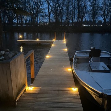 Steigerverlichting steigerspotjes vlonderlampjes   opbouwspot 4   steiger vlonder warm wit licht led