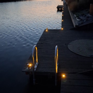 Vlonder verlichting   inbouwspotjes vlonder   vlonderlampjes   zwemtrap bolder steiger